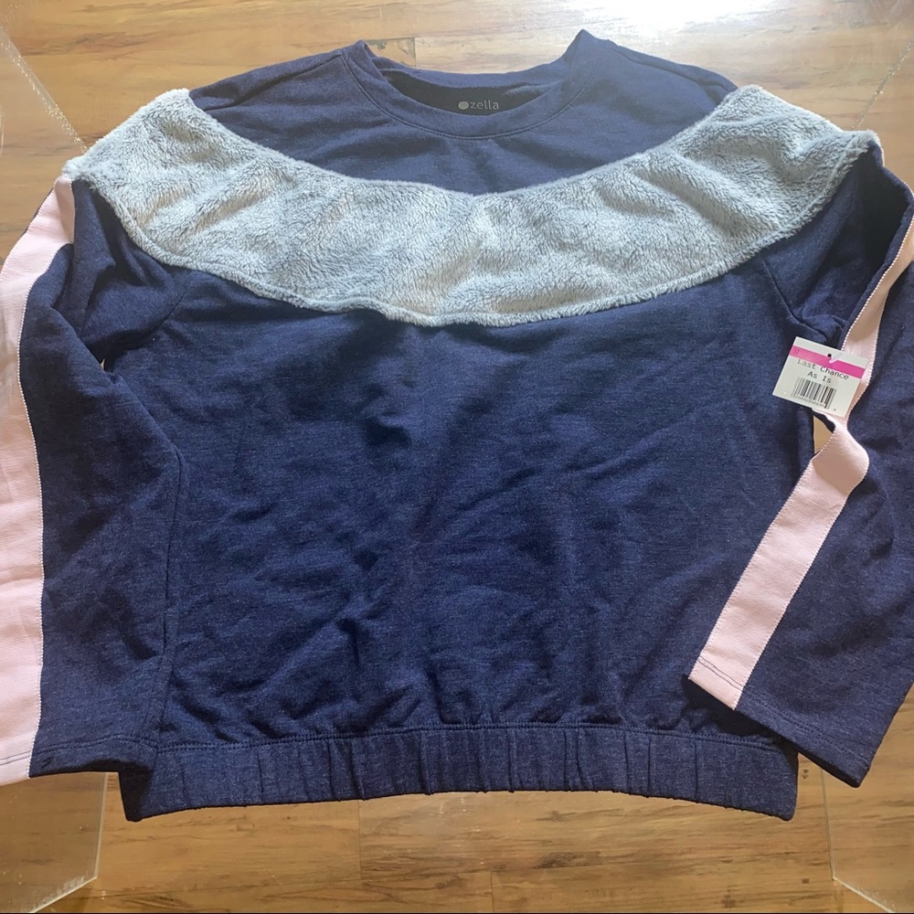 Zella large 10/12 navy with fuzzy strip warm sweater girls